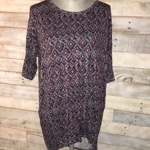 NWT M Lularoe Irma - Picture 1 of 3